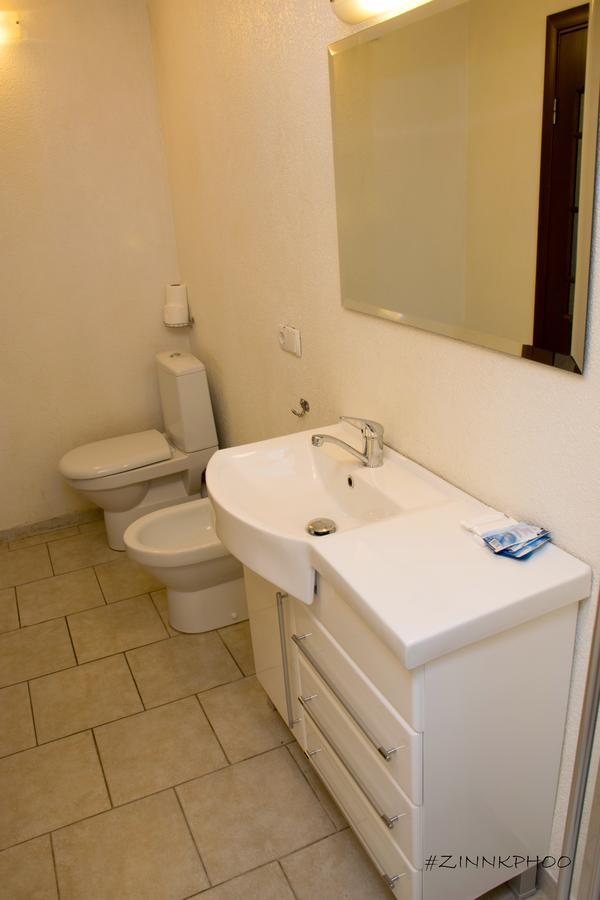 Kedem Hotel Lipiny Buitenkant foto