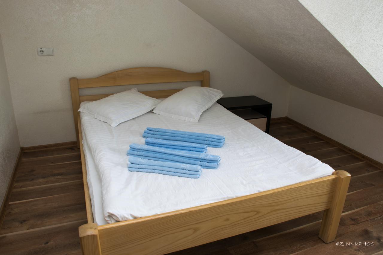 Kedem Hotel Lipiny Buitenkant foto