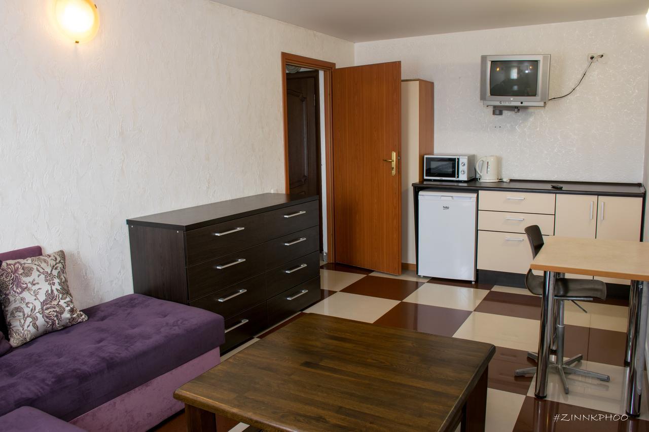 Kedem Hotel Lipiny Buitenkant foto